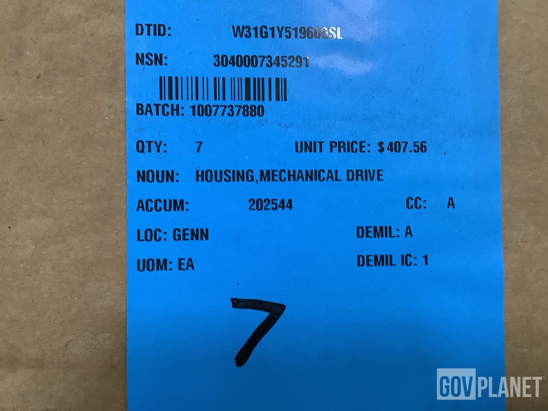 (4,577) Screw Thread Inserts & (7) Reverse Carrier Supports
