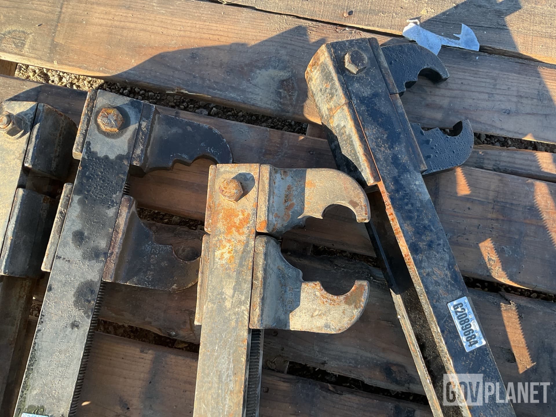 (4) Full Tracked Vehicle Track Connecting Fixtures