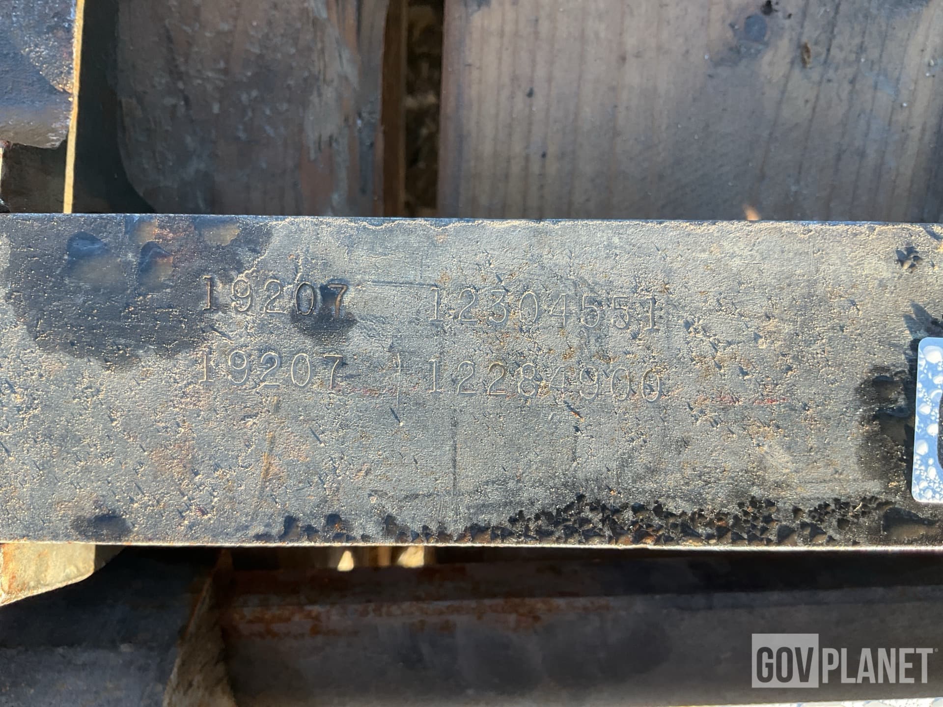 (4) Full Tracked Vehicle Track Connecting Fixtures